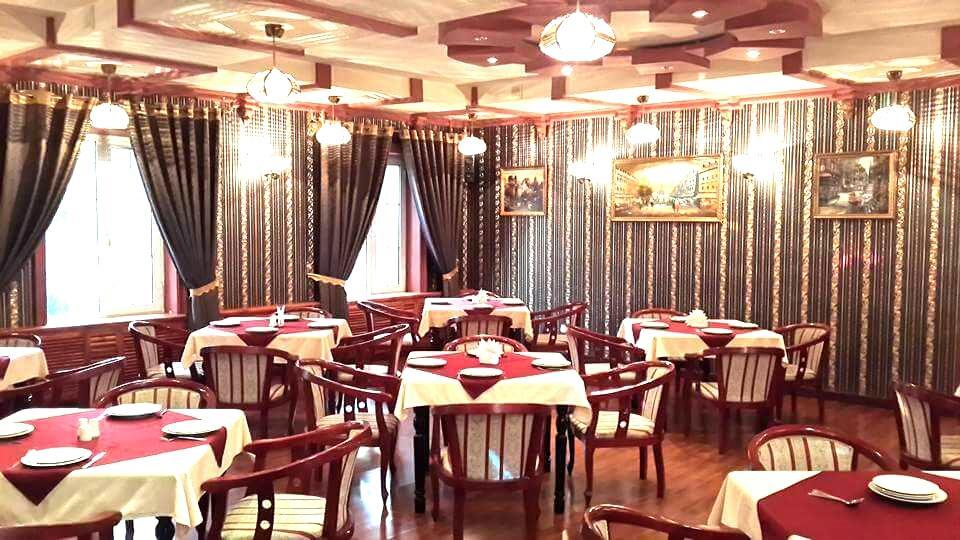 Hotel Grand Royal Jizzax Екстер'єр фото